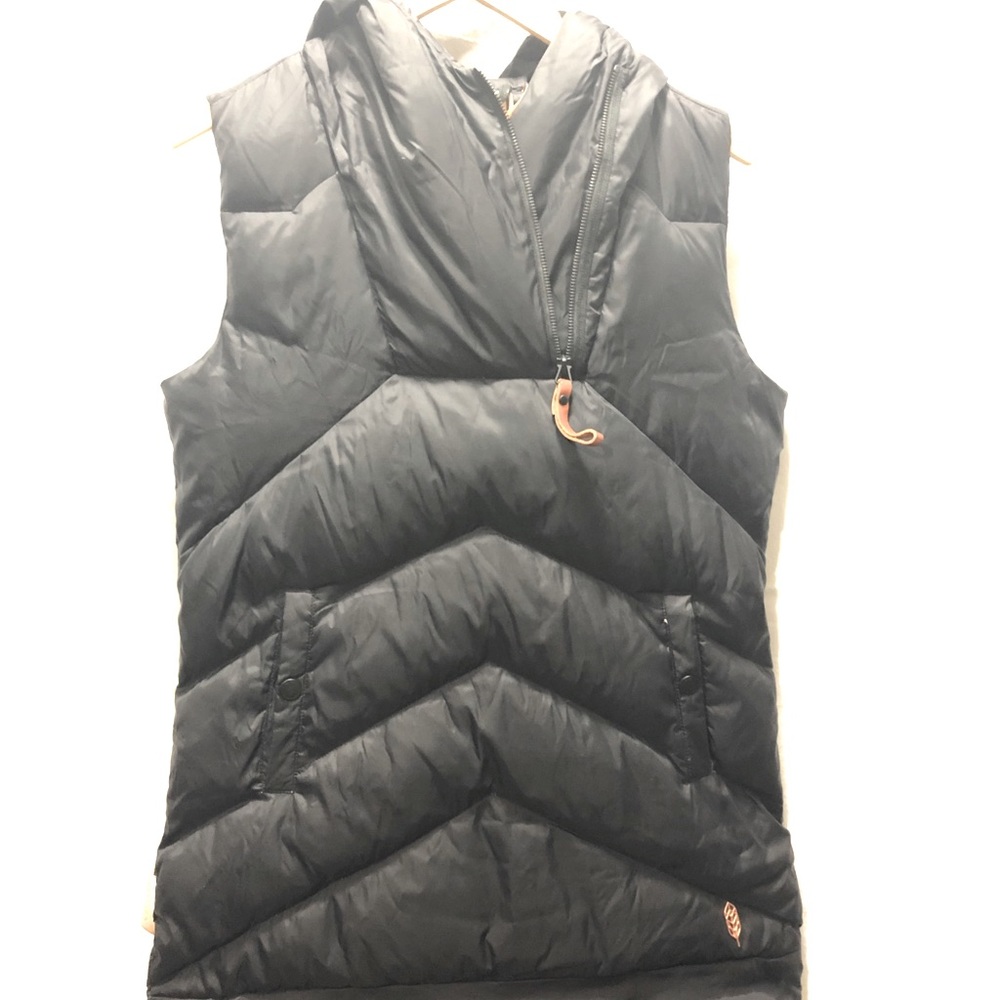 Puffer vest
